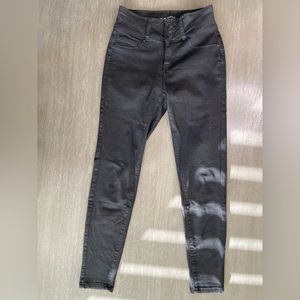 Black Denim Skinny Jeans Jeggings Size 28 Stretchy